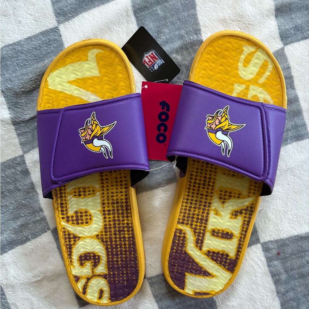Mens NFL Vikings Slide Sandals